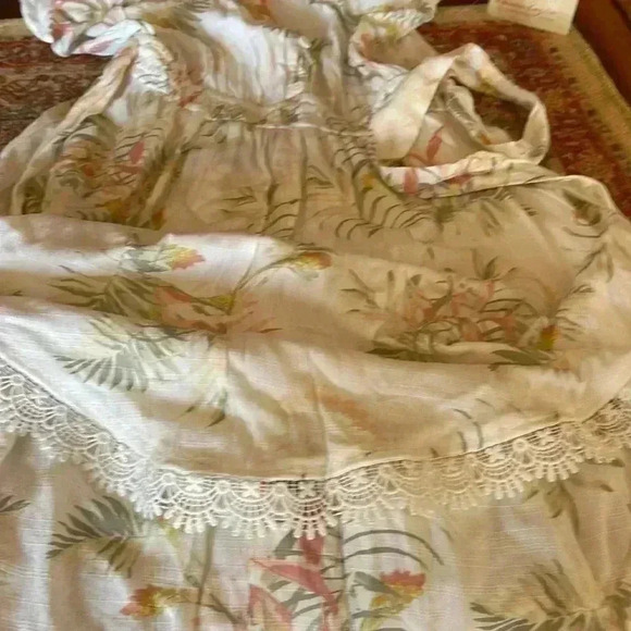 American rag woman’s dress. Size extra small. - Picture 4 of 8